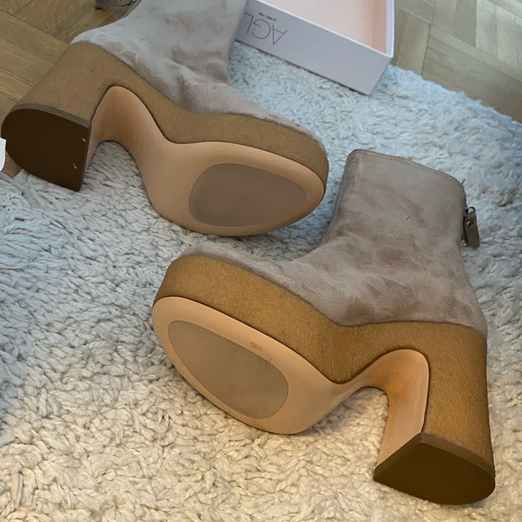 AGL Shan Suede Boot in Taupe - Picture 8 of 16
